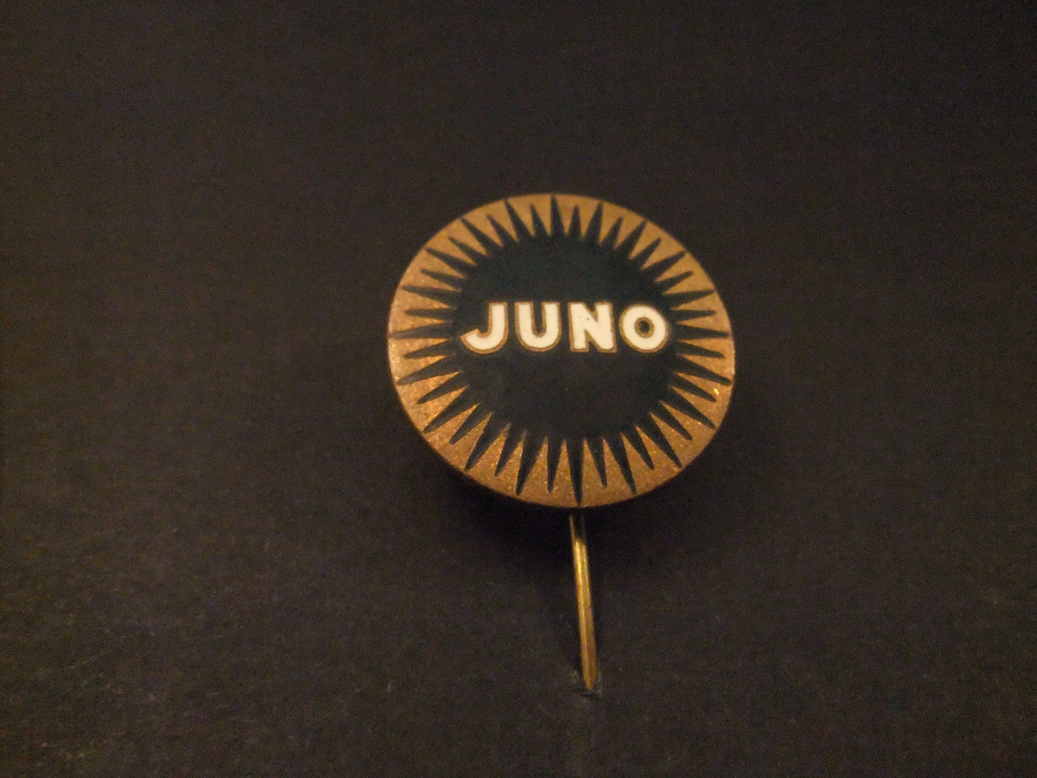 Juno ,  Duitse haarden en ovenfabriek (1932-1944)  Burger Eisenwerke Gmbh aus Burg (Dillkreis)